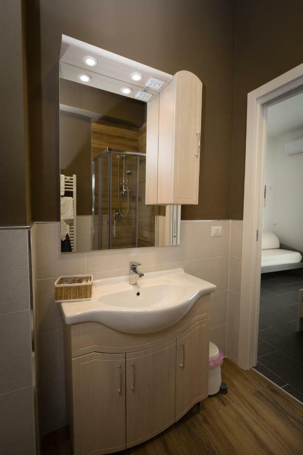 B&B Marco Polo 16 Trinitapoli Exterior photo